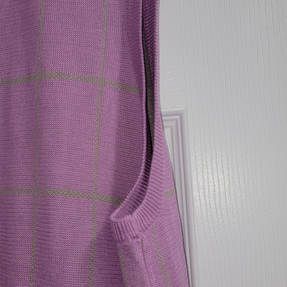 Paul Fredrick Lavender V-Neck Sweater Vest - Picture 9 of 10